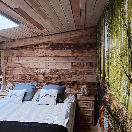 Вилла Le P'Tit Nid : Mini Loft Pour 2 A 4 Personnes Tellin Экстерьер фото