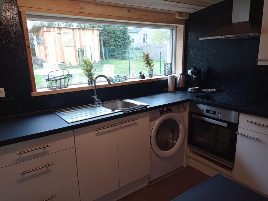 Вилла Le P'Tit Nid : Mini Loft Pour 2 A 4 Personnes Tellin Экстерьер фото